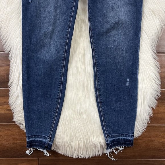 Spanx Women's Size Medium Distressed Medium Wash Ankle Skinny Jegging Jeans - Picture 2 of 10